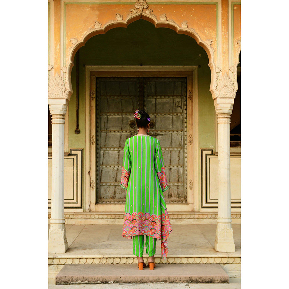 Swati Vijaivargie Juhi Asymmetrical Kurta & Pant (Set of 2)