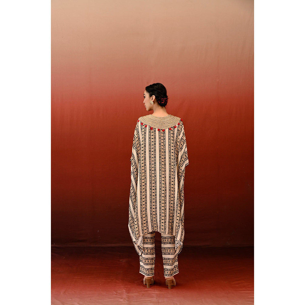 Swati Vijaivargie Printed Tarang Kaftan Kurta & Pant (Set of 2)