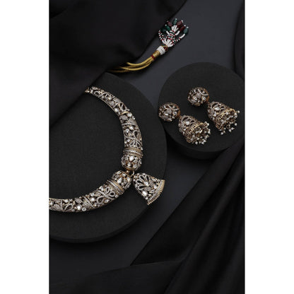 SWABHIMANN Gold Victorian Polki Hasli White Necklace with Earrings