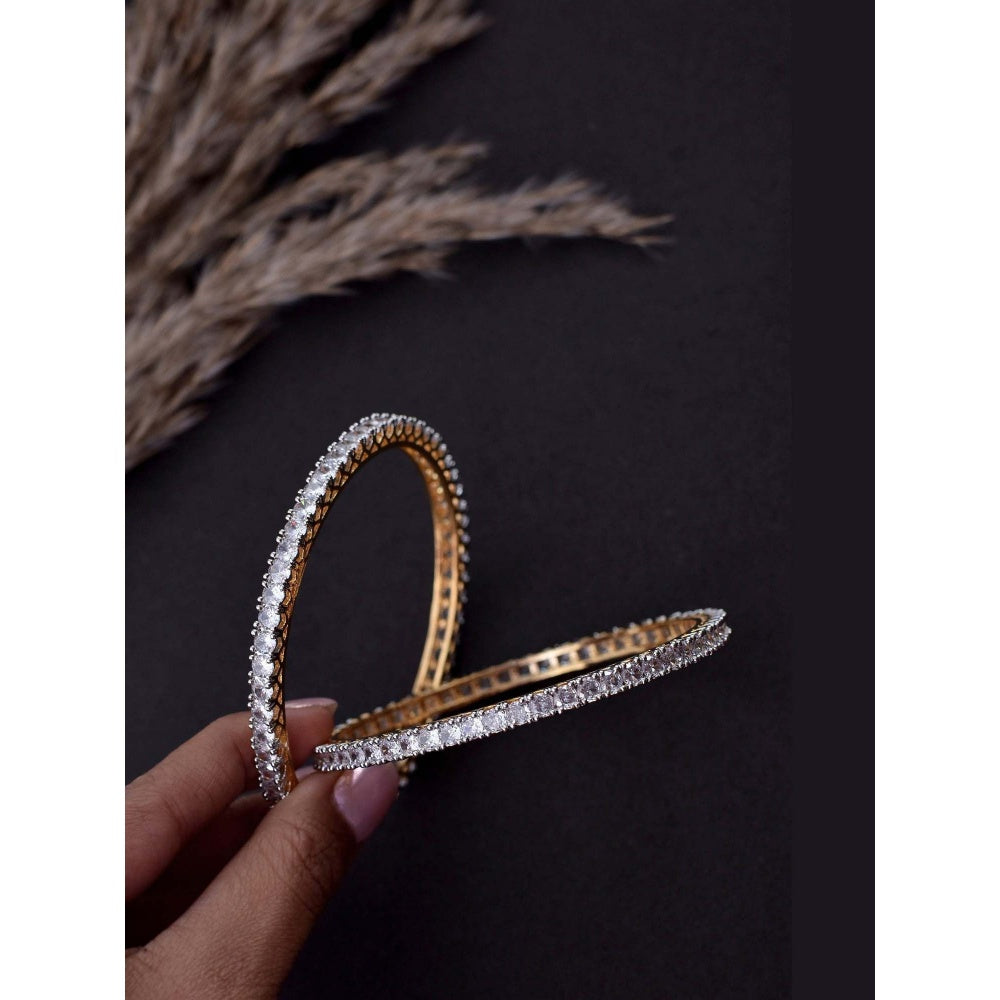 SWABHIMANN Ara Solitaire Zirconia Bangle