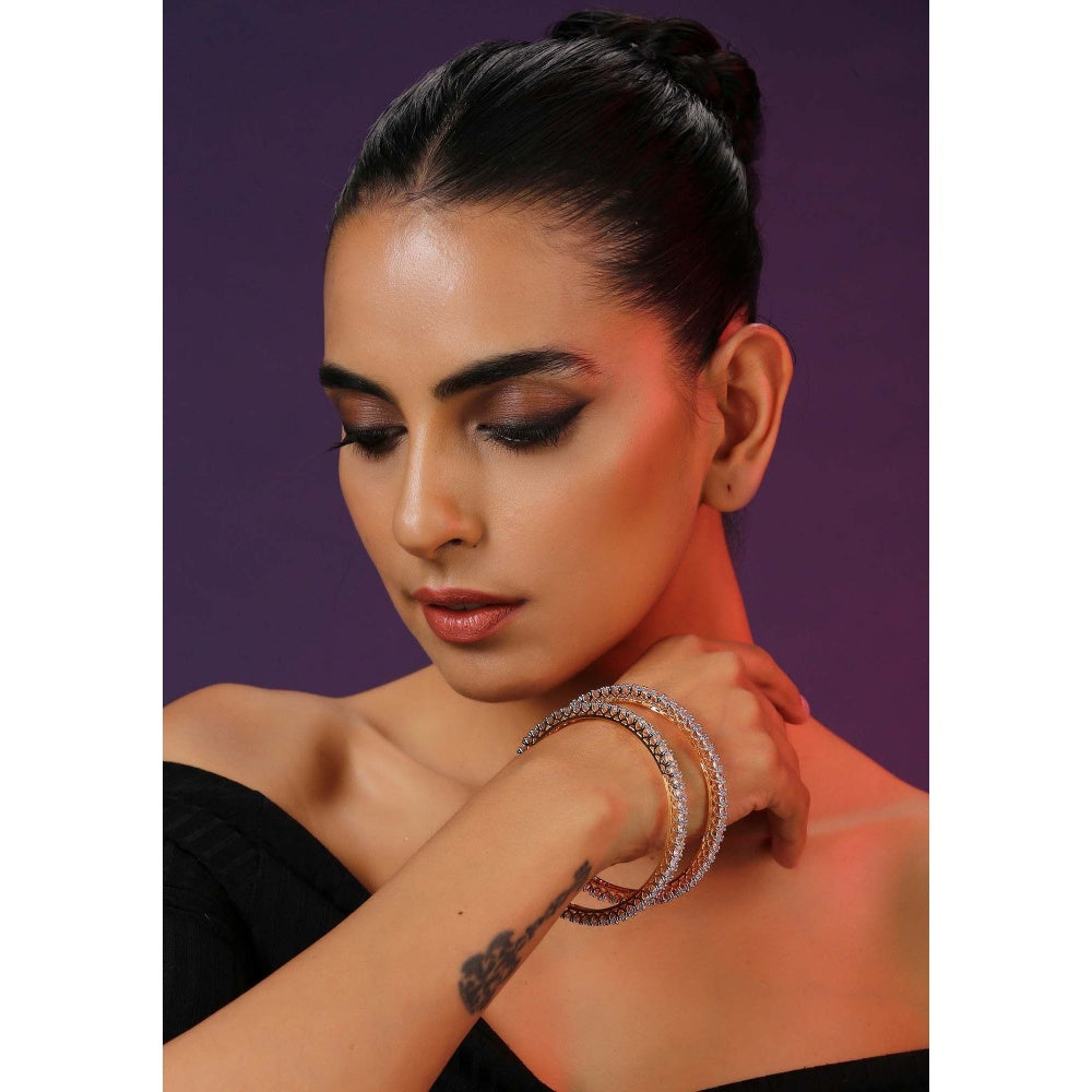 SWABHIMANN Ara Solitaire Zirconia Bangle