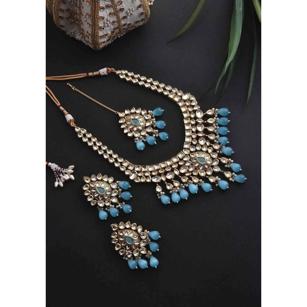 SWABHIMANN Damini Ferozi Gold Plated Kundan Short Necklace with Earrings and Maang Tikka