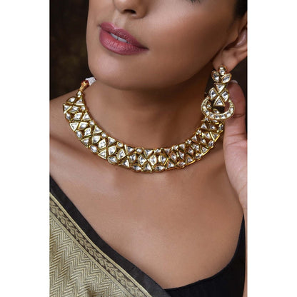 SWABHIMANN Chandara Gold Plated Kundan Short Necklace with Earrings Set