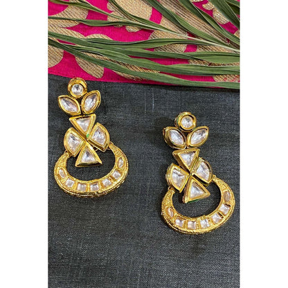 SWABHIMANN Chandara Gold Plated Kundan Short Necklace with Earrings Set