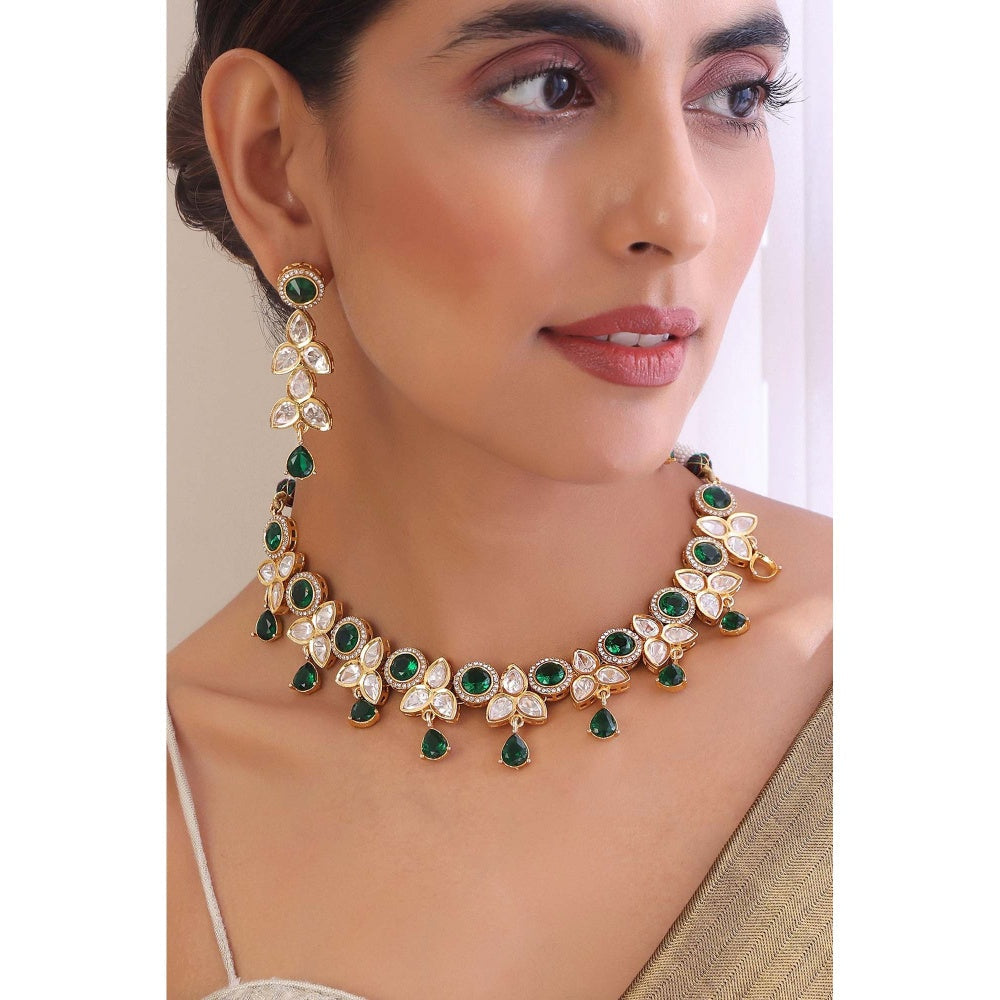 SWABHIMANN Aahana Emerald Polki Necklace with Earrings Set