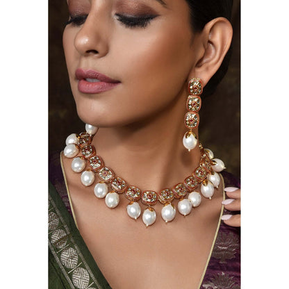 SWABHIMANN Shifira White Gold Plated Pearl Short Necklace Set