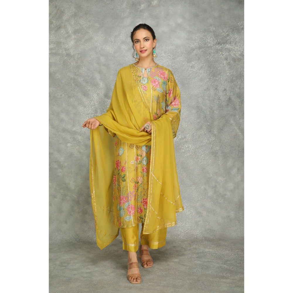 Tanu Malhotra Green Printed Kurta with Pant and Dupatta (Set of 3)