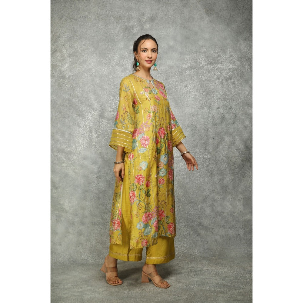 Tanu Malhotra Green Printed Kurta with Pant and Dupatta (Set of 3)