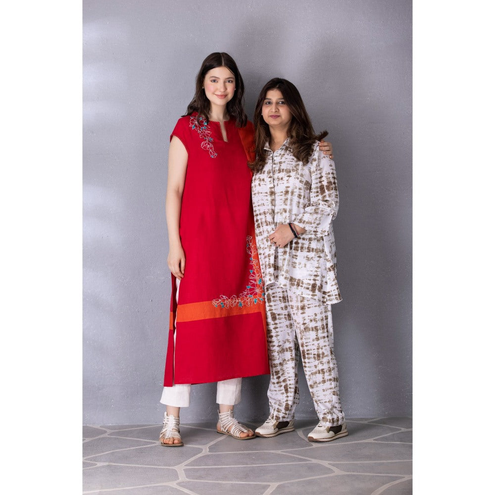 Tanu Malhotra Cherry Red Cotton Linen Embroidered Kurta with Pant (Set of 2)