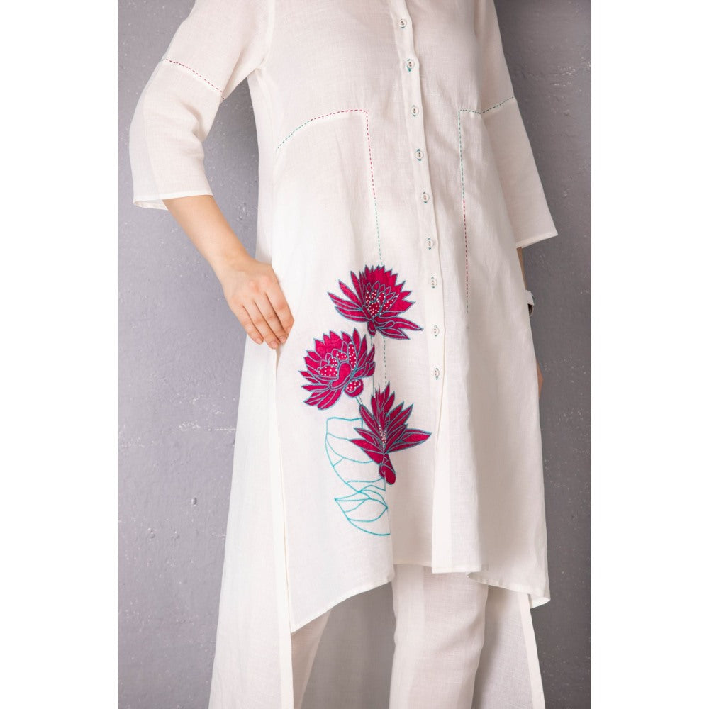 Tanu Malhotra White Cotton Linen Embroidered High-Low Kurta with Pant (Set of 2)