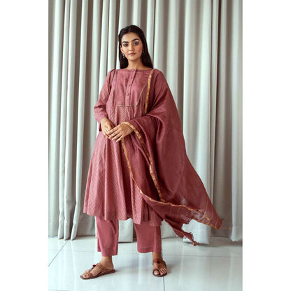 Taro India Rouge Pink & Gold Anarkali Kurta (Set of 3)