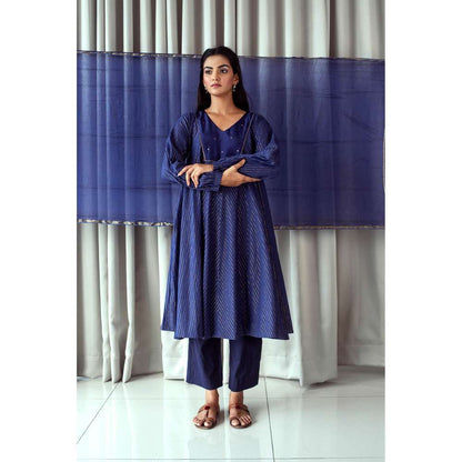 Taro India Blue & Gold Anarkali Kurta (Set of 3)
