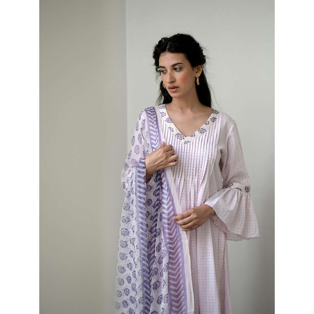 Taro india Rosy Flamingo Pleated Kurta with Pant and Dupatta (Set of 3)