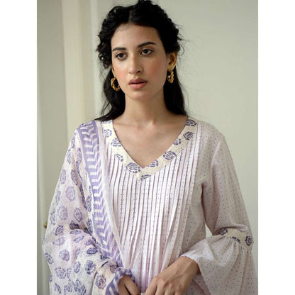 Taro india Rosy Flamingo Pleated Kurta with Pant and Dupatta (Set of 3)