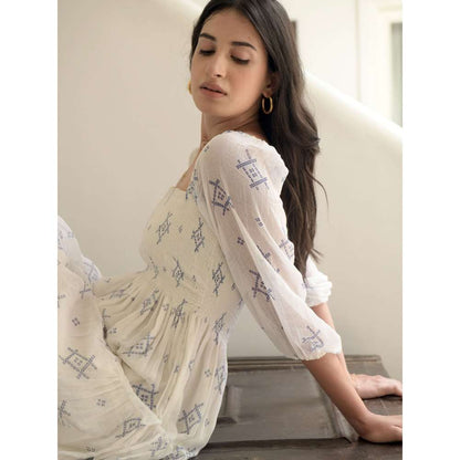 Taro india White Lily Dress Maxi