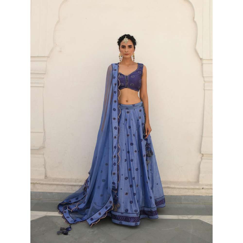 Taro india Midnight Blue Lehanga with Blouse and Dupatta (Set of 3)