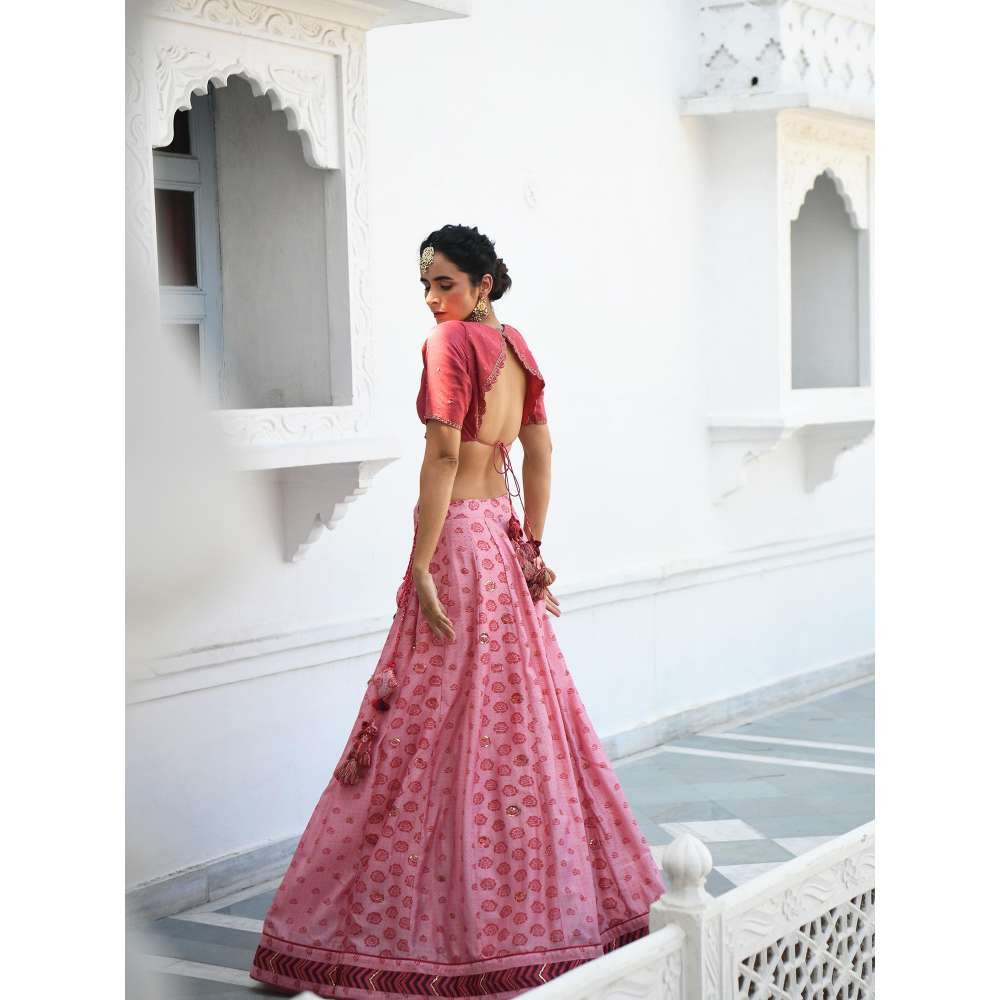 Taro india Watermelon Rouge Lehanga with Blouse and Dupatta (Set of 3)