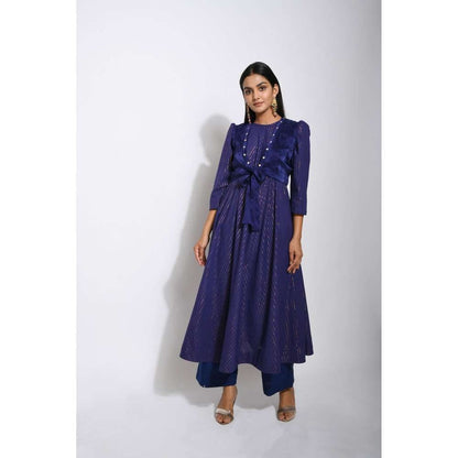 Taro india Iris Blue Kurta Pant with Dupatta and Shrug (Set of 4)