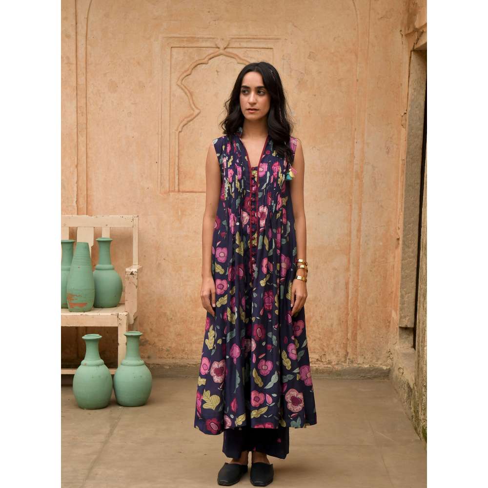 Taro India Carnation Shirt Kurta with Pant (Set of 2)