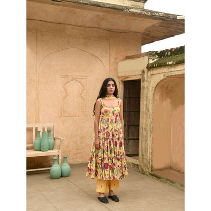 Taro India Grapefruit Kurta with Pant and Dupatta (Set of 3)