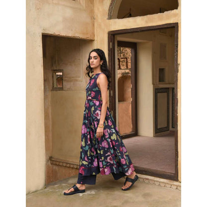 Taro India Berry Bloom Kurta with Pant and Dupatta (Set of 3)