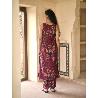 Taro India Shiraz Flower Kurta with Pant and Dupatta (Set of 3)