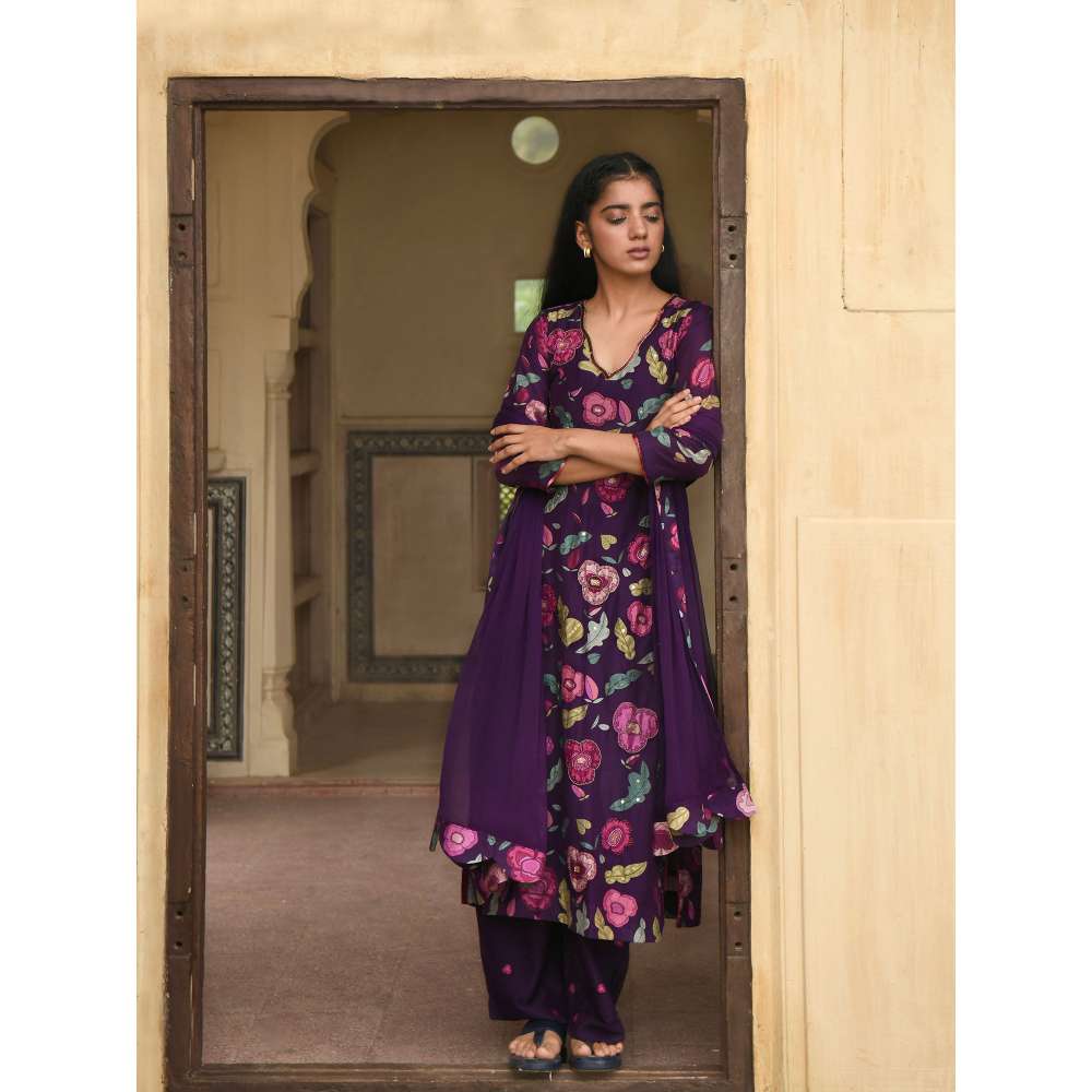 Taro India Orchid Purple Kurta with Pant and Dupatta (Set of 3)