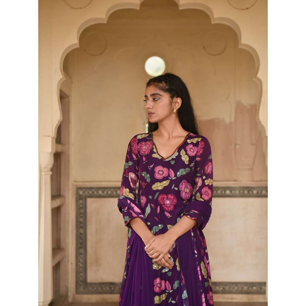 Taro India Orchid Purple Kurta with Pant and Dupatta (Set of 3)