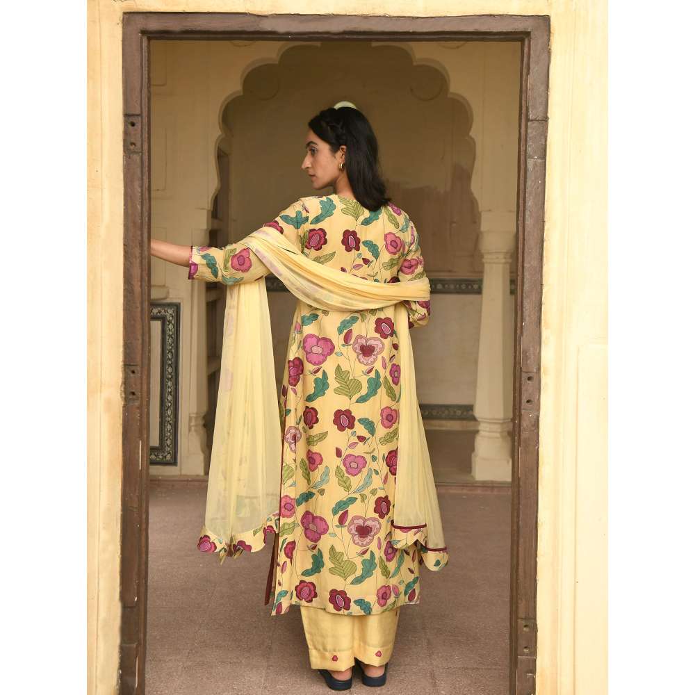 Taro India Corn Yellow Kurta with Pant and Dupatta (Set of 3)