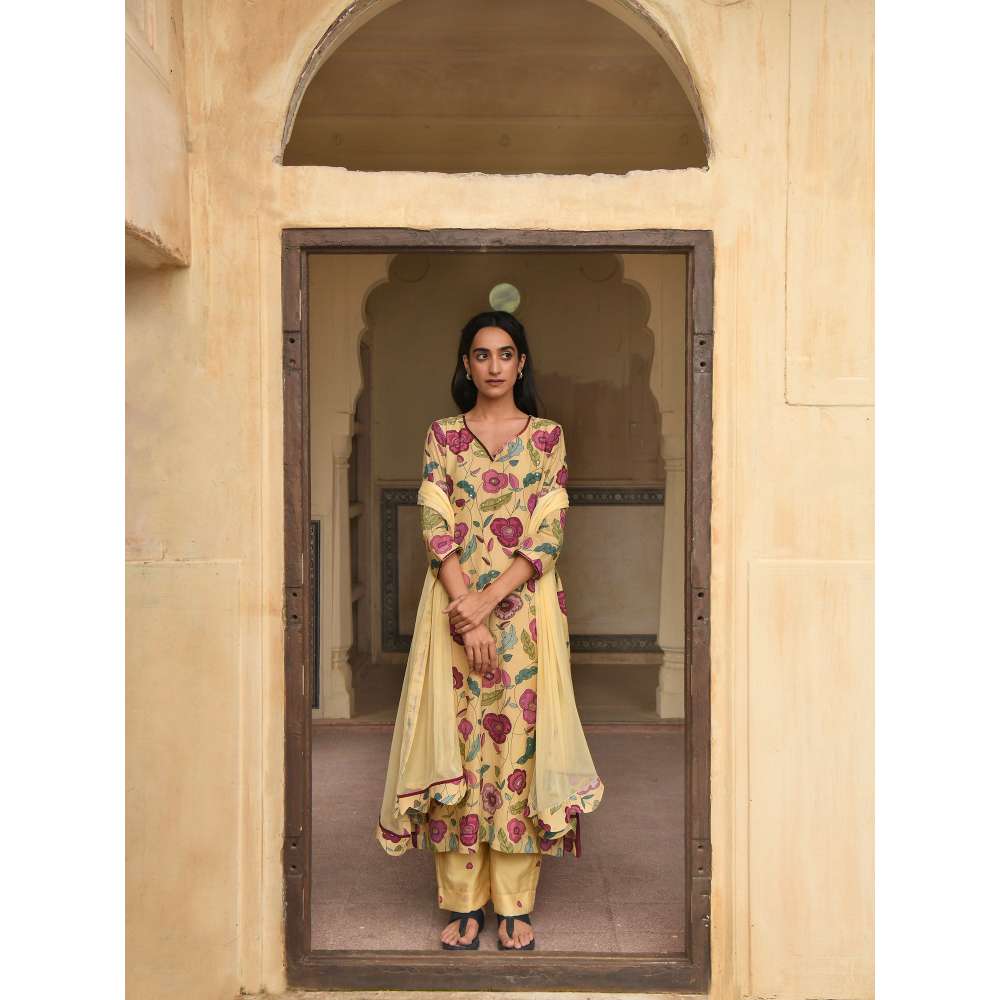 Taro India Corn Yellow Kurta with Pant and Dupatta (Set of 3)