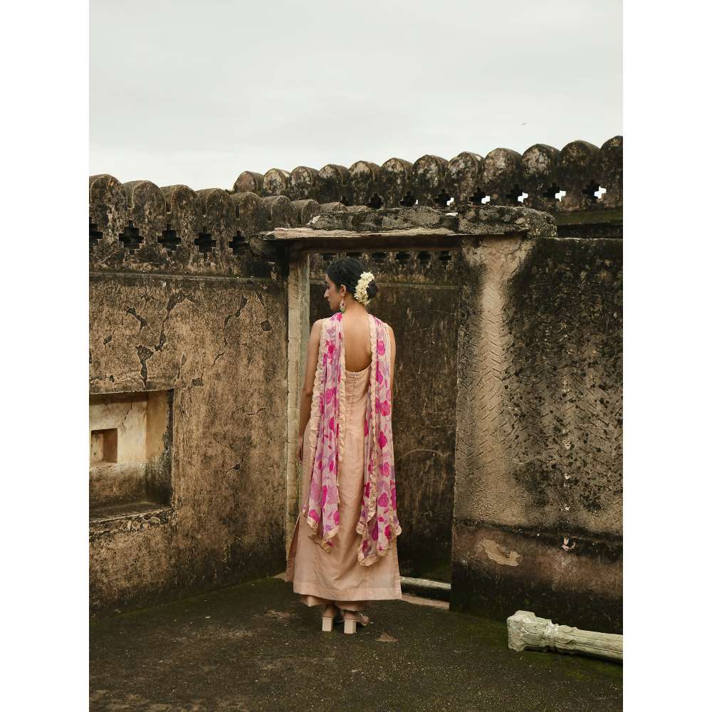 Taro India Sugar Rose Kurta with Pant and Dupatta (Set of 3)