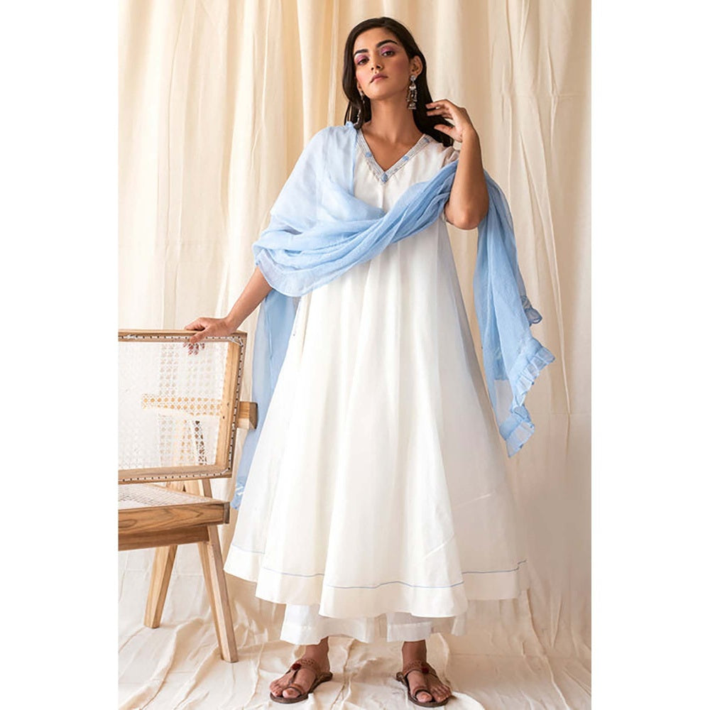 Taro India Blue Kurta With Dupatta And Pant