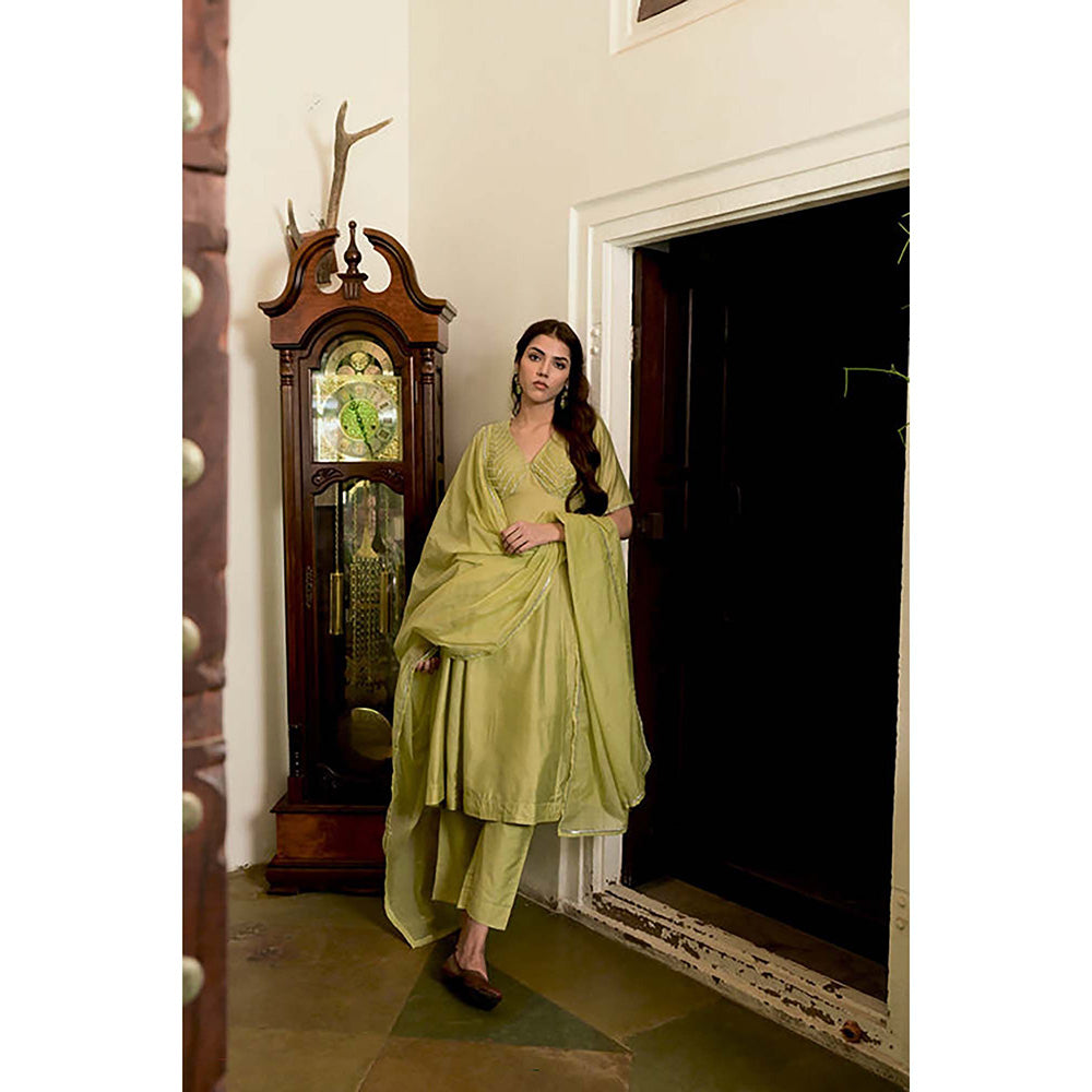 Taro India Noor Kurta With Pant And Dupatta