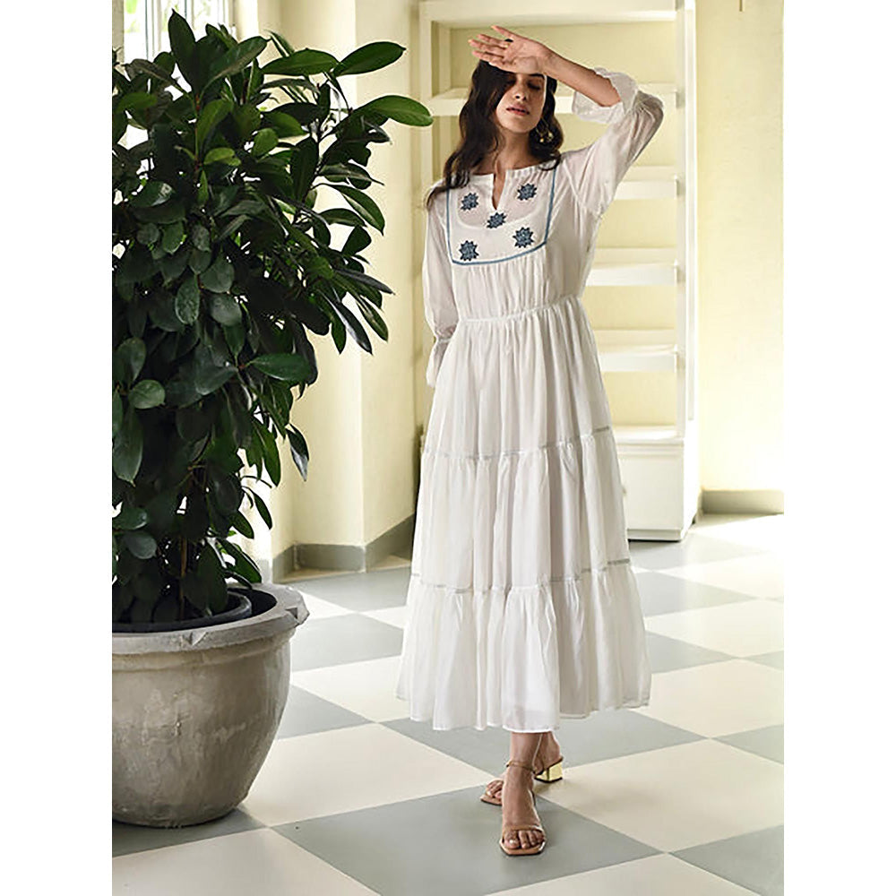 Taro India White Magnolia Dress