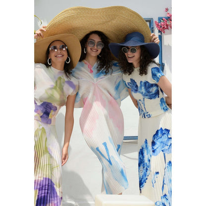 TASUVURE White Kimono Kitsch Colour Splash Dress