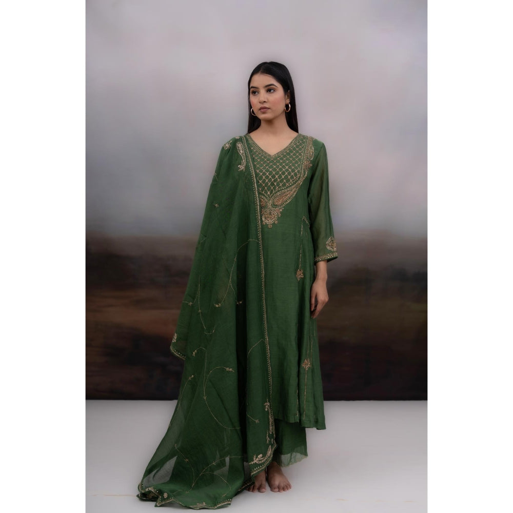 Tatwa Designs Green Ambia Kurta with Pant and Dupatta (Set of 3)