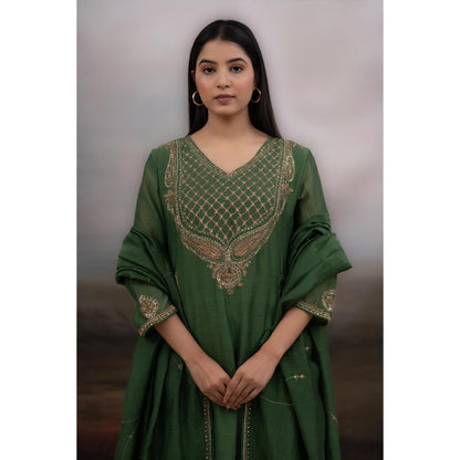 Tatwa Designs Green Ambia Kurta with Pant and Dupatta (Set of 3)