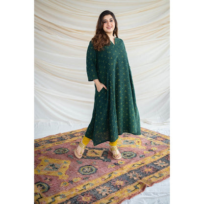 The Indian Ethnic Co. Bargad Slub Cotton Kali Kurta
