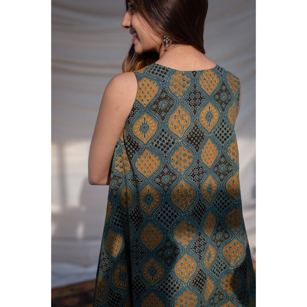 The Indian Ethnic Co. Green Ajrakh Flared Maxi Dress