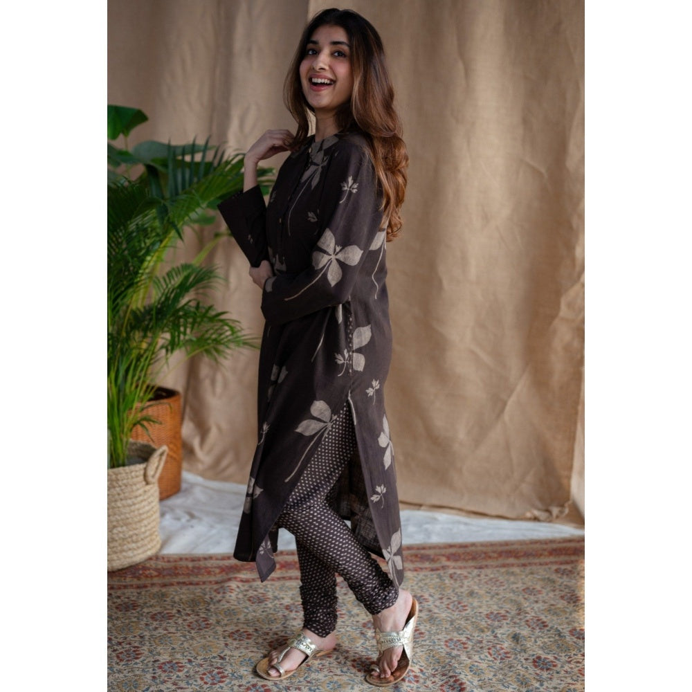 The Indian Ethnic Co. Charcoal Dabu Slub Cotton Chudidar