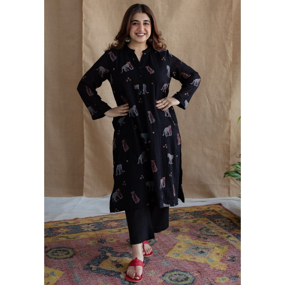 The Indian Ethnic Co. Black Loose Ajrakh Cotton Printed Mandarin Neck Kurta