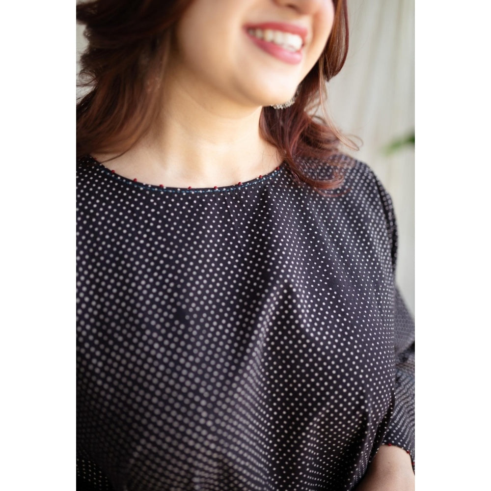 The Indian Ethnic Co. Navy Blue Loose Printed Cotton Kurta With Round Neck & Embroidered