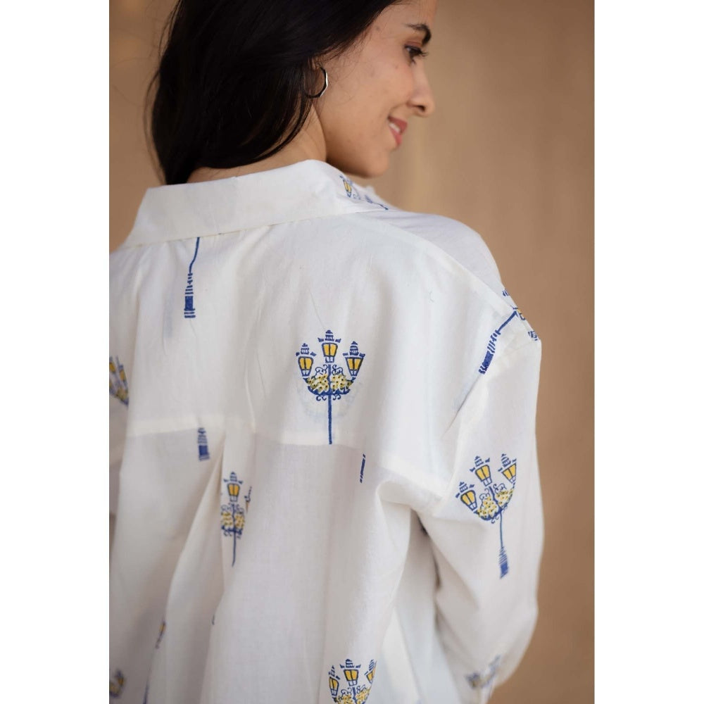 The Indian Ethnic Co. White Loose Hand Block Printed Cotton Shirt