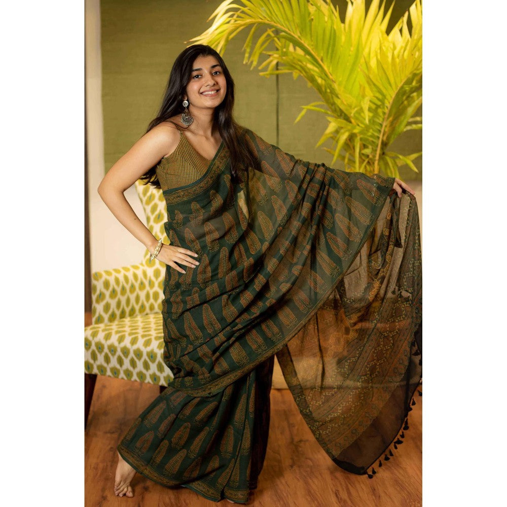 The Indian Ethnic Co. Ajrakh Natural Dyed Kota Doria Saree with Unstitched Blouse