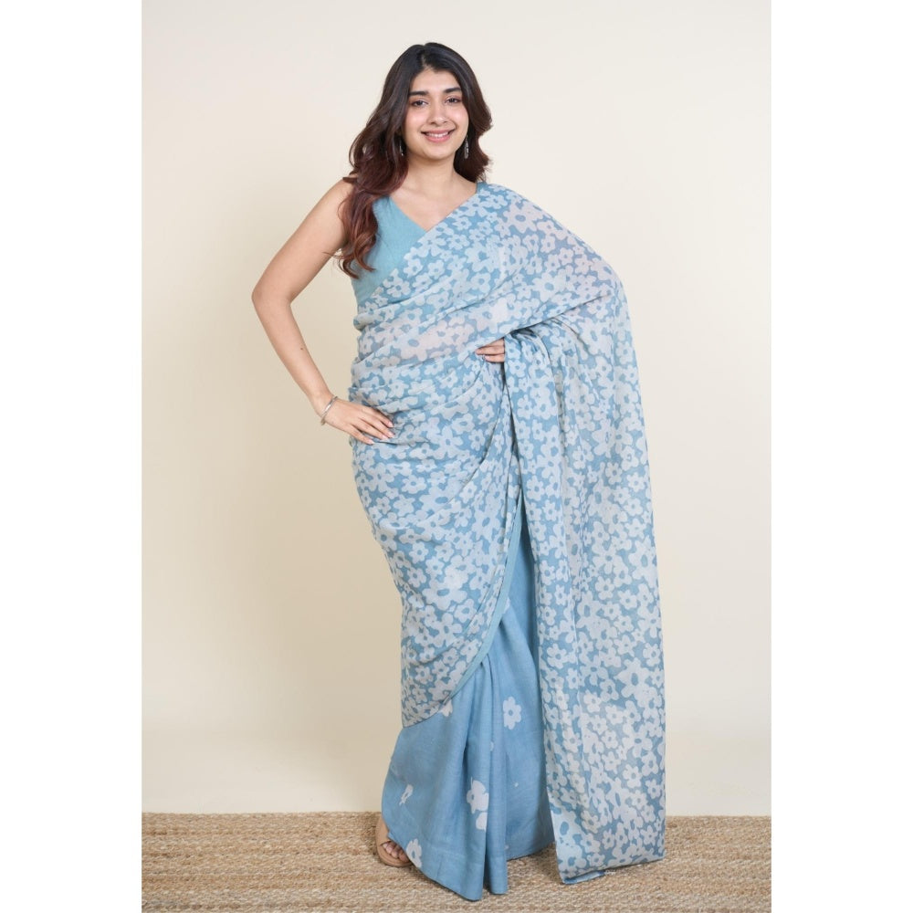 The Indian Ethnic Co. Warisha Blue Batik Hand Block Print Mul Cotton Saree Without Blouse