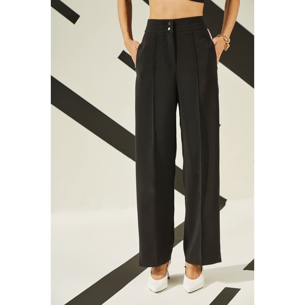 The Dapper Lady Astral Pants - Black