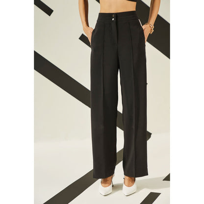 The Dapper Lady Astral Pants - Black