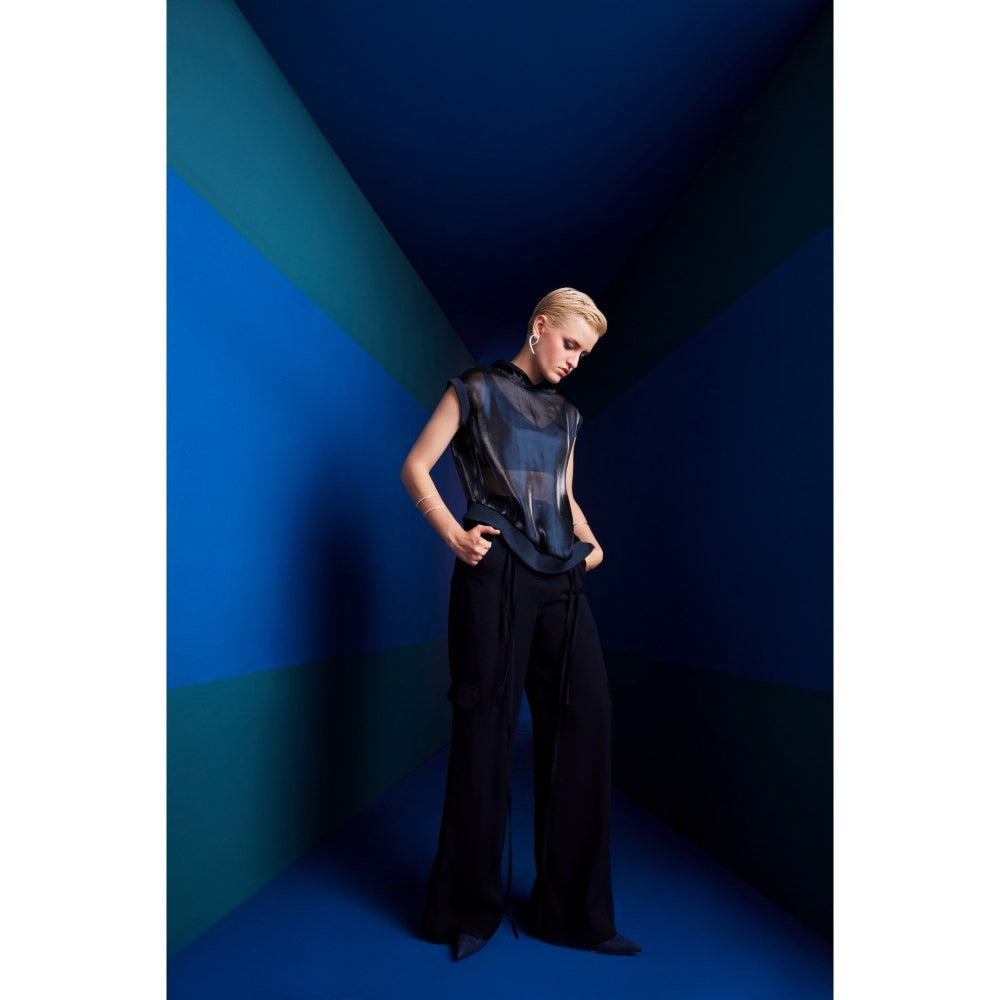 The Dapper Lady Milan Navy Blue Solid Crop Top