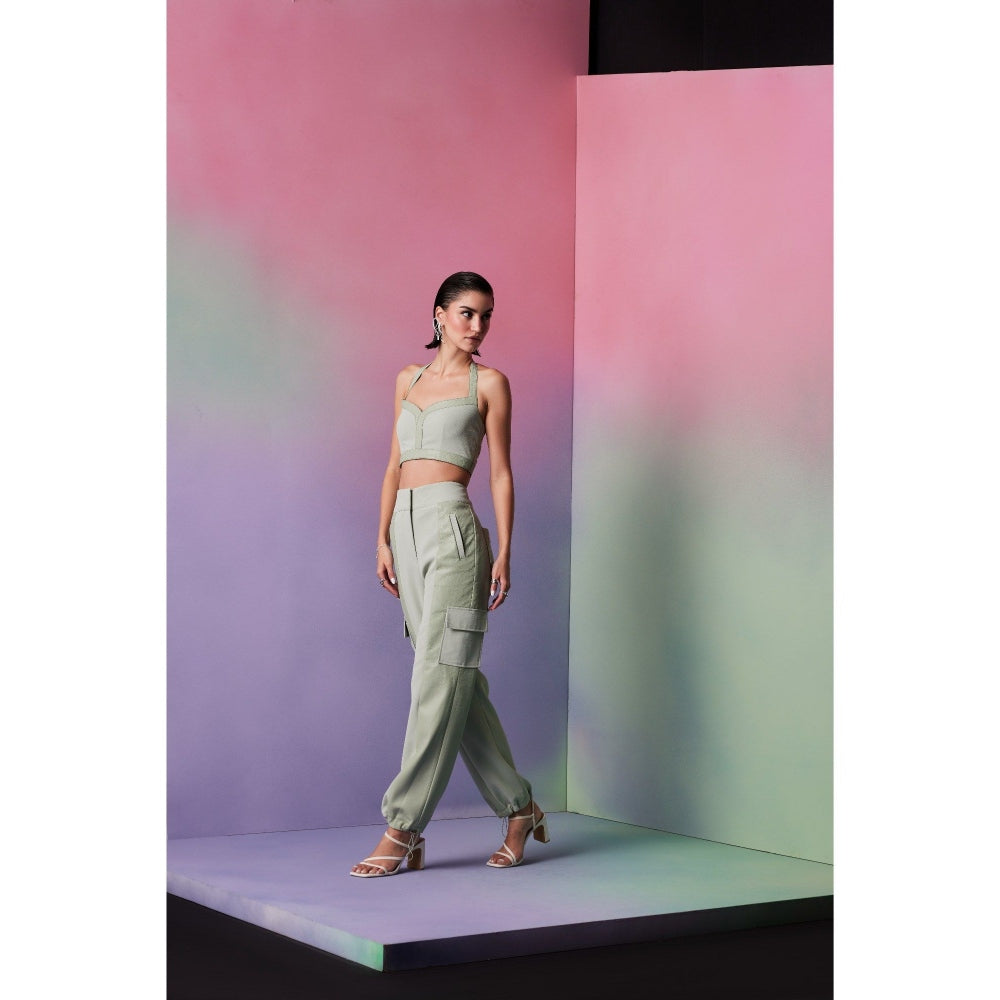 The Dapper Lady Rome Green Solid Pant