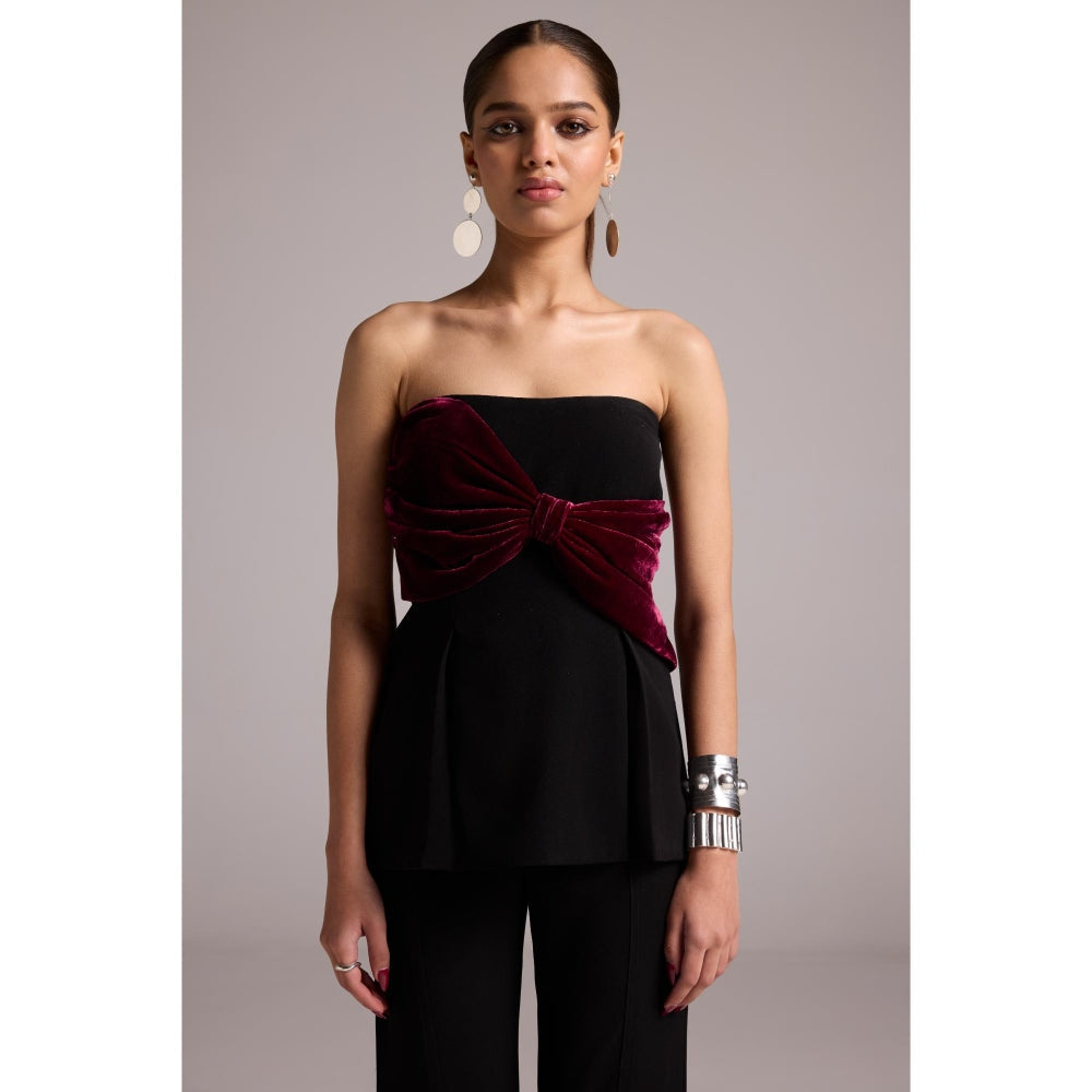 The Dapper Lady Black Sienna Bow Peplum Top